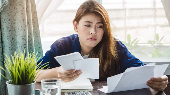 keuangan (hadapi debt collector)