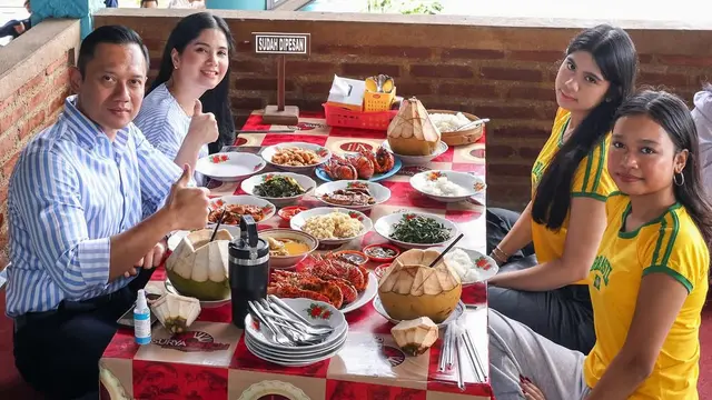 Annisa Pohan serta Almira saat Berkunjung ke Goa Pacitan. [@annisayudhoyono]