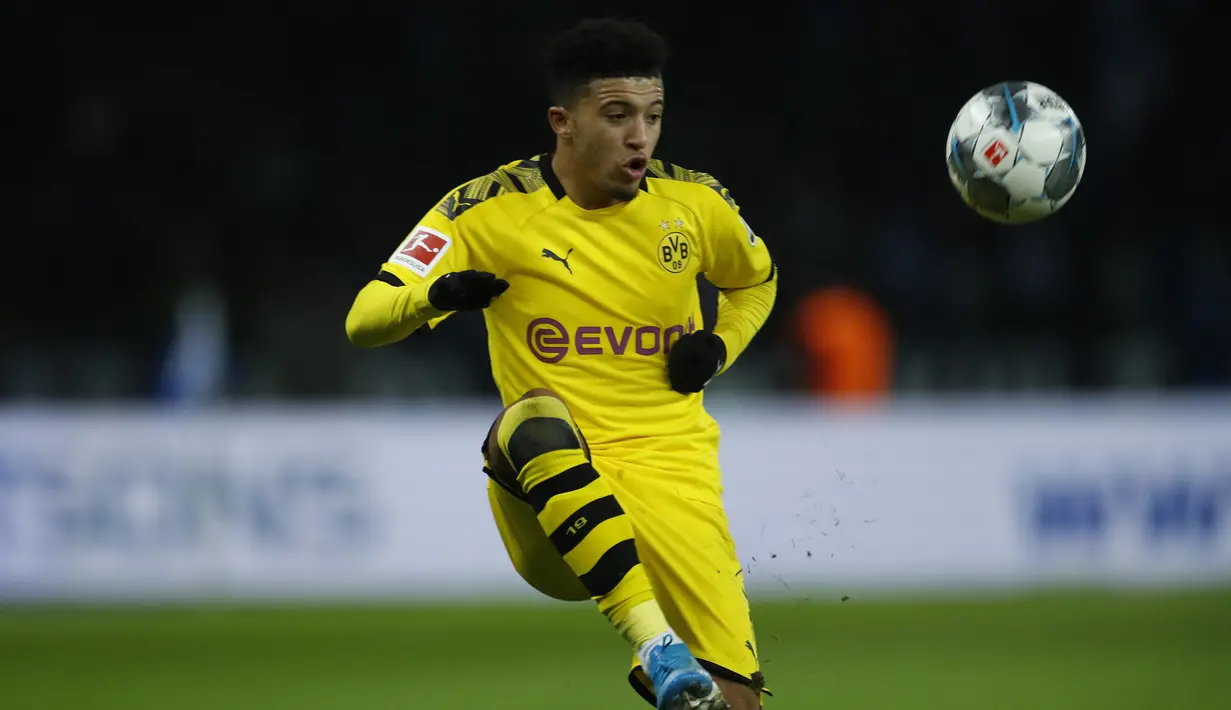 7. Jadon Sancho (Borussia Dortmund) - Jadon Sancho menjadi salahsatu pemain muda terbaik di Bundesliga. Pada awal musim 2019-2020, pemain asal Inggris ini total sudah bermain selama 1.757 menit.(AFP/Odd Andersen)