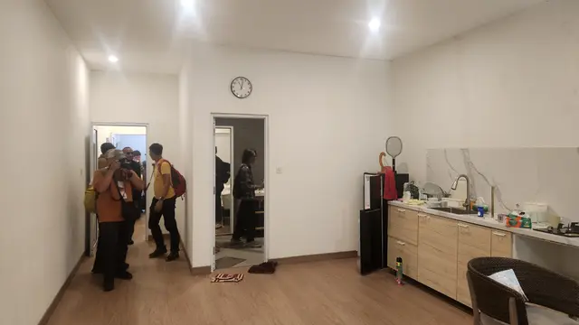 Salah satu kondisi di dalam bangunan rumah dinas di Lapas Cibinong, Bogor.