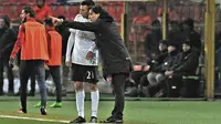 Bek AC Milan Ingin Mudik ke Argentina