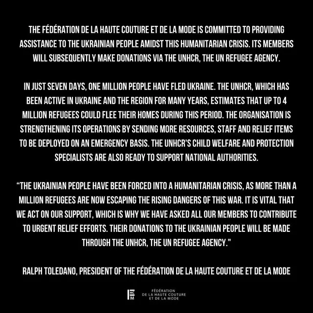 Unggahan Instagram Paris Fashion Week