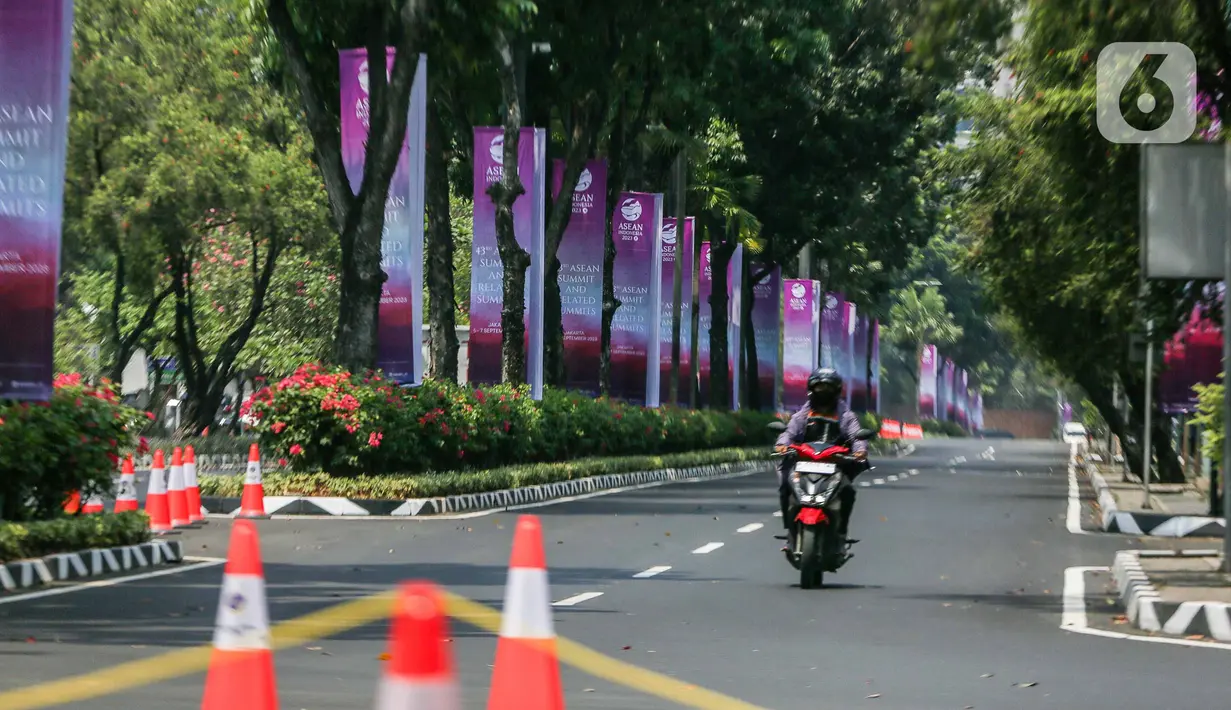 Lebih dari 13.158 personel gabungan TNI-Polri telah dikerahkan dalam operasi pengamanan KTT ASEAN 2023. (Liputan6.com/Faizal Fanani)