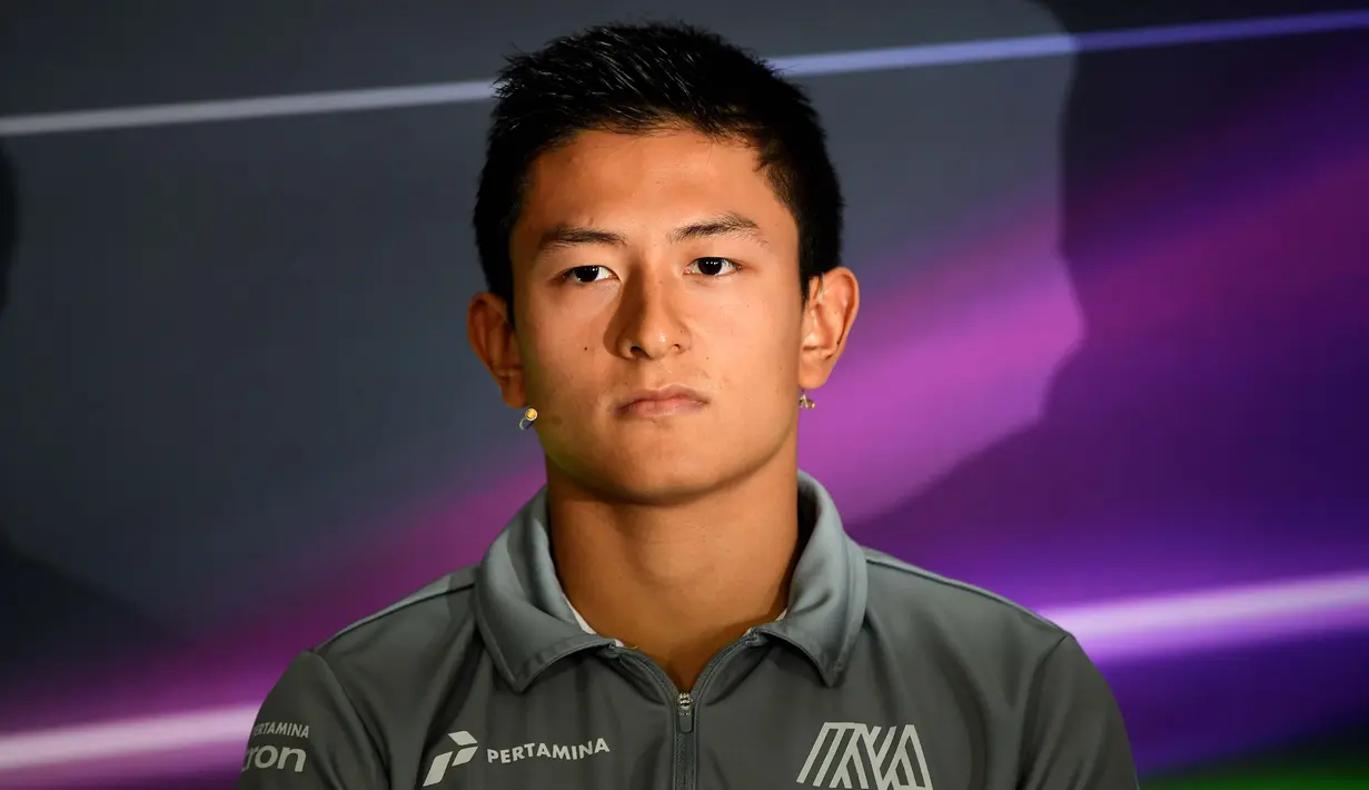 Manor Racing mengumumkan Rio dicopot sebagai pembalap utama di paruh kedua musim balap F1 musim ini pada Rabu (10/8/2016). Tim asal Inggris lantas mengkonfirmasi posisinya digantikan Esteban Ocon, pembalap muda Renault. (AFP PHOTO/Patrik Stollarz)