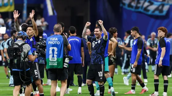 FIFA Tidak Jelaskan Alasan Gol Argentina Sah, Kontroversi Kembali Mencuat