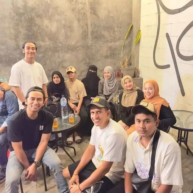 8 Potret Egy Maulana, Pesepak Bola Calon Suami Adiba Khanza Putri Umi Pipik