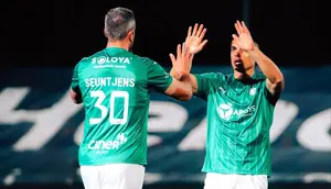 Lommel Takluk dari Pemuncak Klasemen Liga Belgia, Joey Pelupessy Tetap Sulit Tergantikan