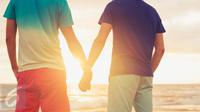 Ilustrasi Foto Gay atau Hubungan Laki Laki Sesama Jenis (iStockphoto)