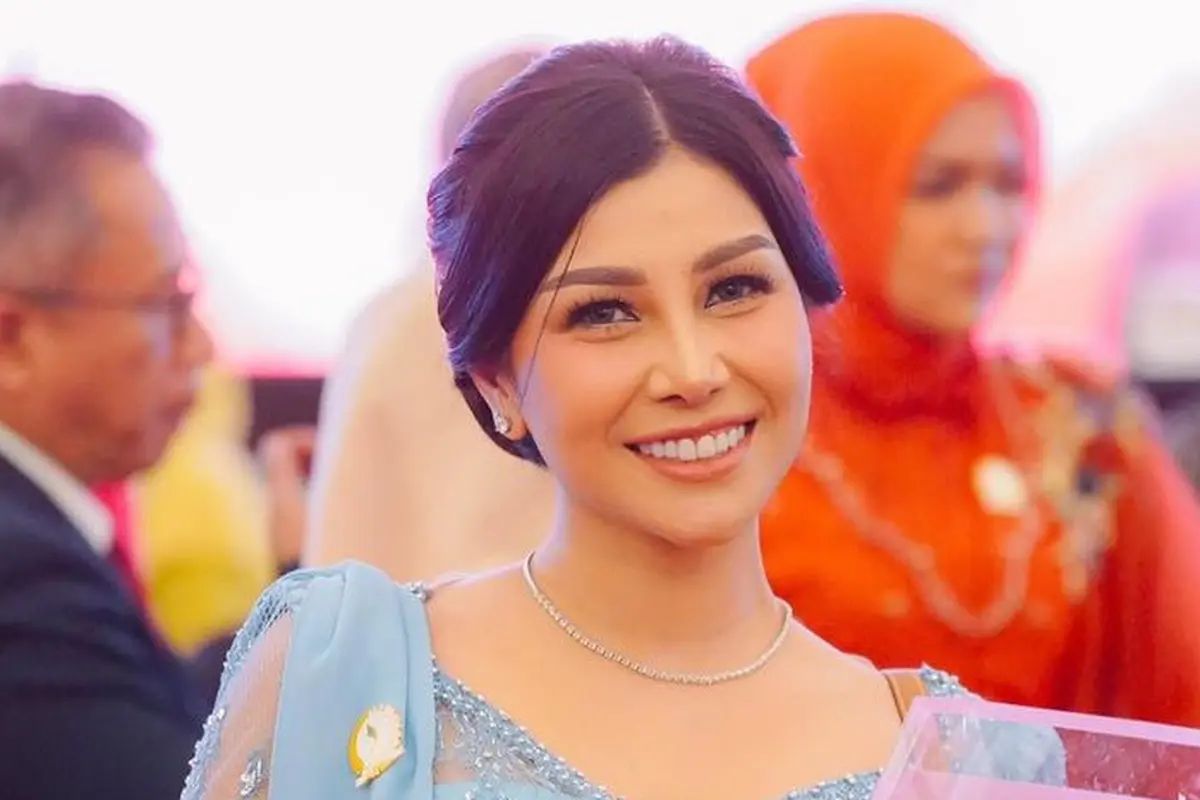Nisya Ahmad, Adik Raffi Ahmad saat Pelantikan Anggota DPRD Provinsi Jawa Barat