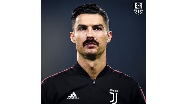 Diedit Berkumis, Penampilan 7 Pemain Sepak Bola Ini Bikin Pangling