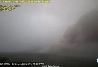 Gunung Semeru kembali erupsi. (Antara)