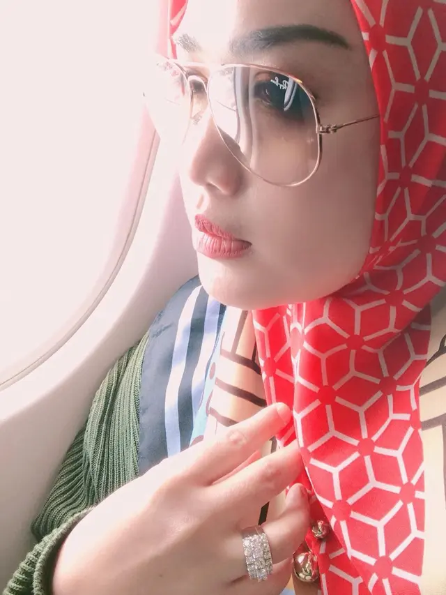 6 Potret Terbaru Melinda 'Cinta Satu Malam' Kini Cantik Berhijab