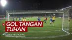 Berita video Ceres Negros unggul atas Svay Rieng dengan skor 4-0 berkat gol "Tangan Tuhan".
