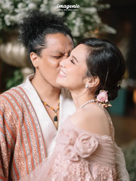 Ariei Kriting dan Indah Permatasari (Instagram/indahpermatas)