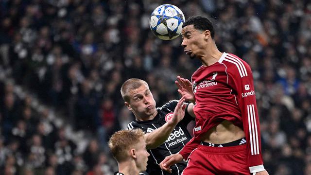 Empat Kali Kalah Beruntun, Liverpool Menggila di Markas Eintracht Frankfurt