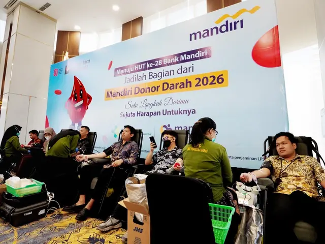 Bank Mandiri kembali menggelar program Mandiri Donor Darah sebagai bagian dari rangkaian kegiatan menuju HUT ke-28 perseroan. (Foto:Dok.Bank Mandiri)