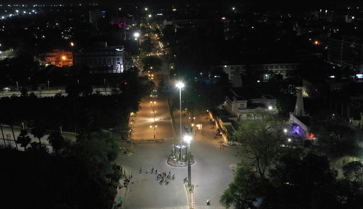 Foto Pemandangan Sepi Kota Prayagraj Di India Saat Lockdown