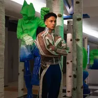 Potret gaya nyentrik Jefri Nichol (Instagram/jefrinichol).