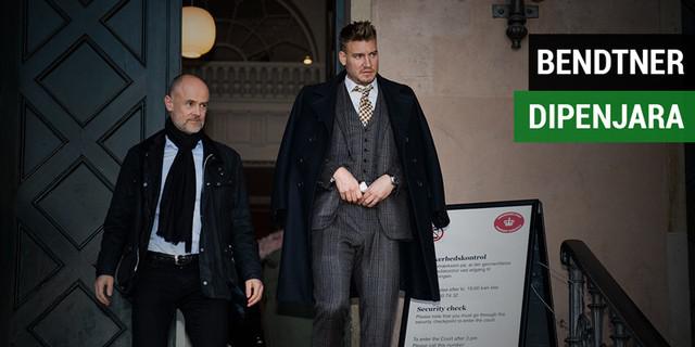 VIDEO: Eks Striker Arsenal Nicklas Bendtner akan Dipenjara karena Pukul Sopir Taksi