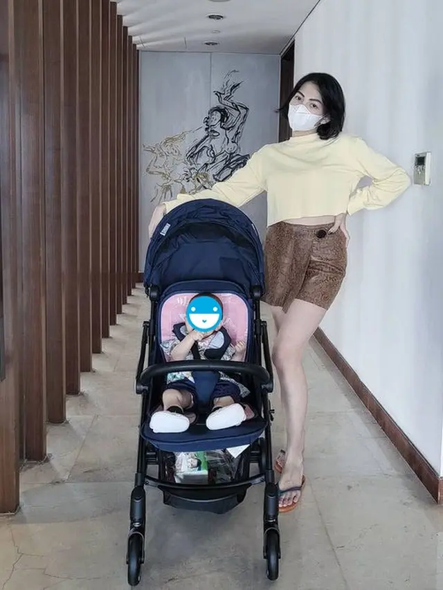 Pinggang Semakin Ramping, Ini 6 Potret Terkini Kezia Karamoy