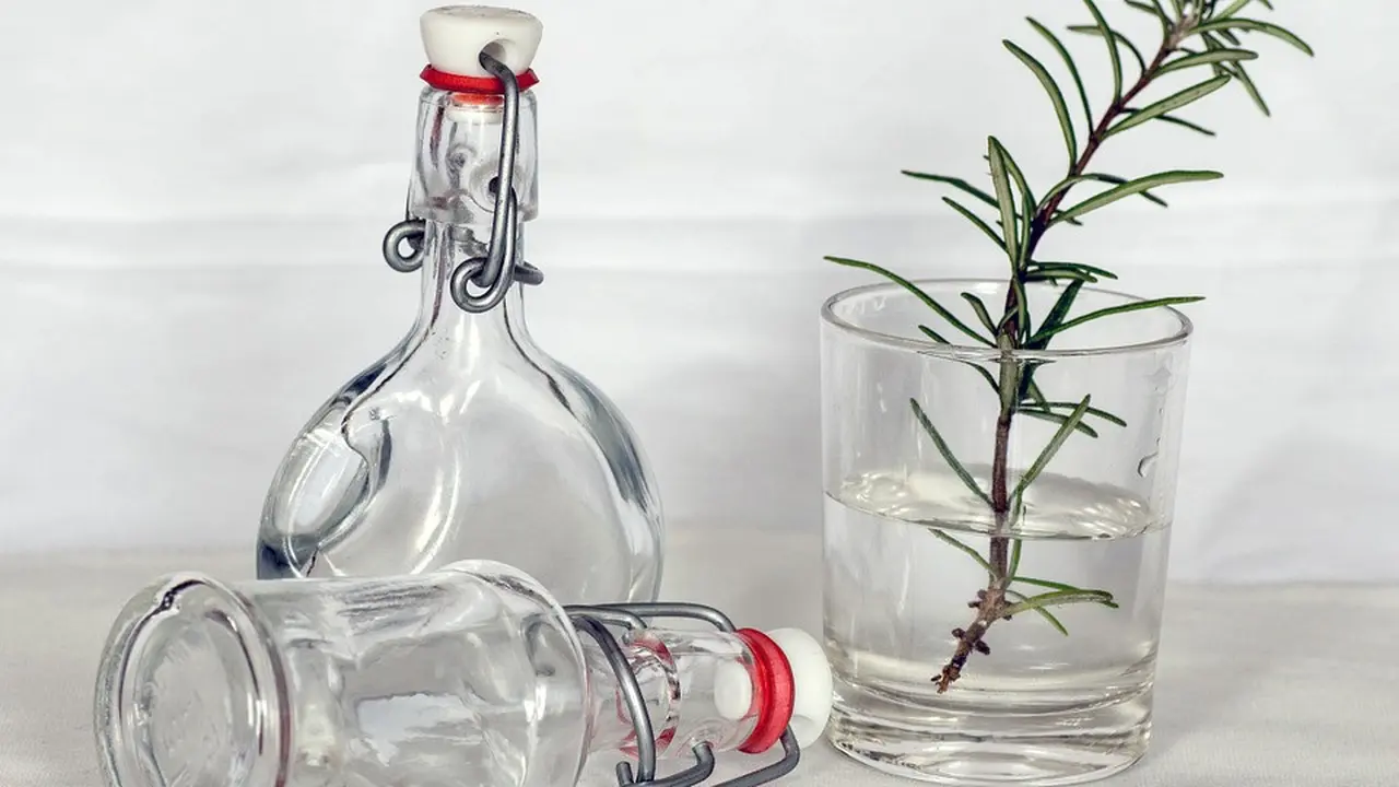 Ilustrasi Botol