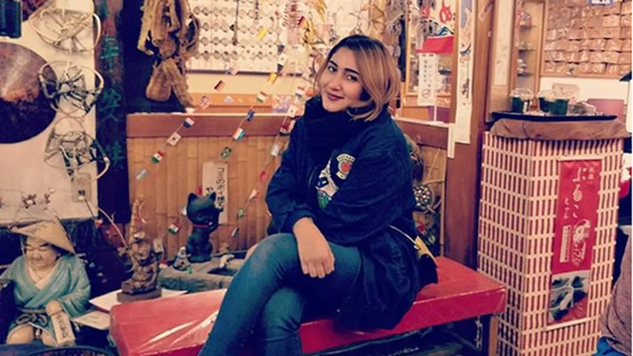 [Bintang] Tania Nadira