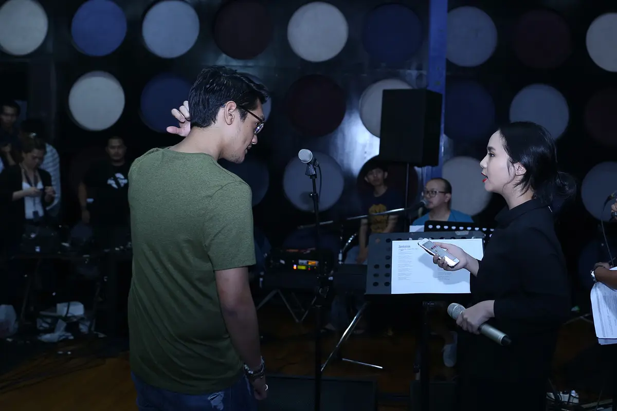 Afgan - Gita Gutawa
