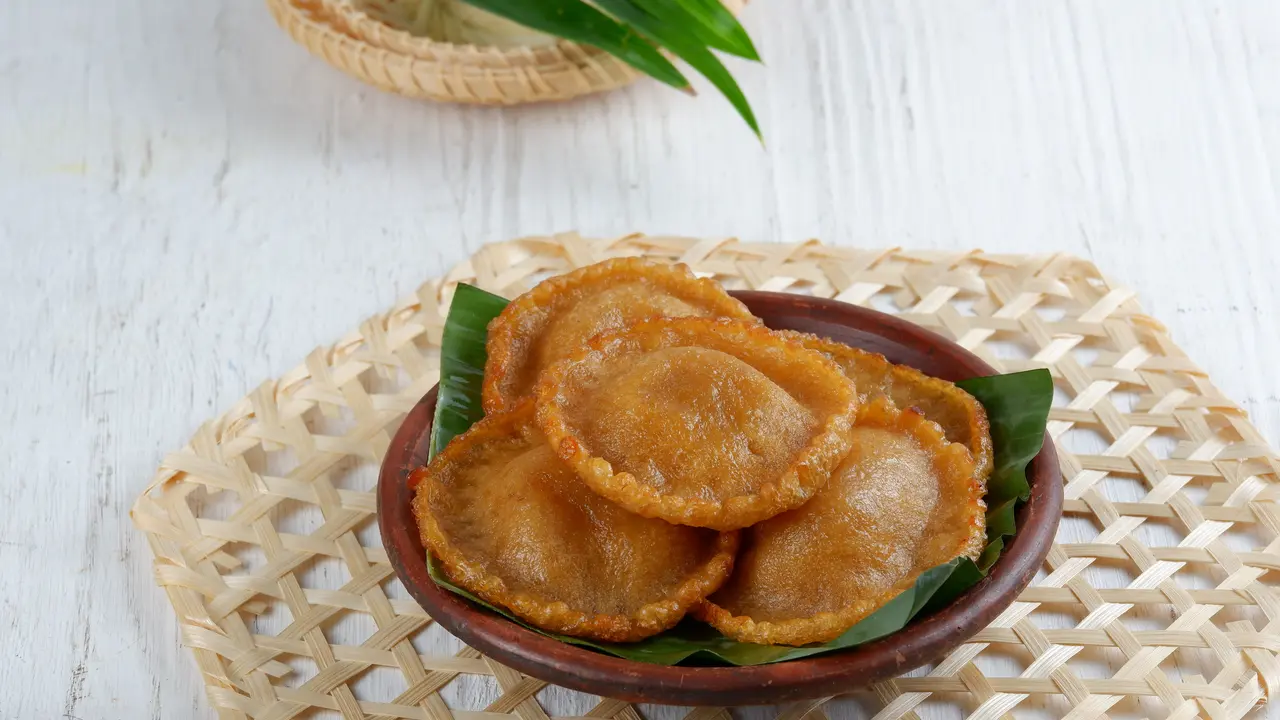 kue cucur gula merah