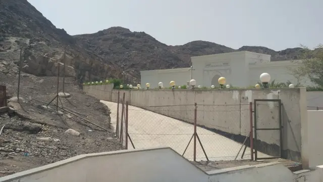 Parit di Masjid Sab'a