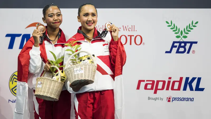 Anisa Feritrianti dan Claudia Megawati