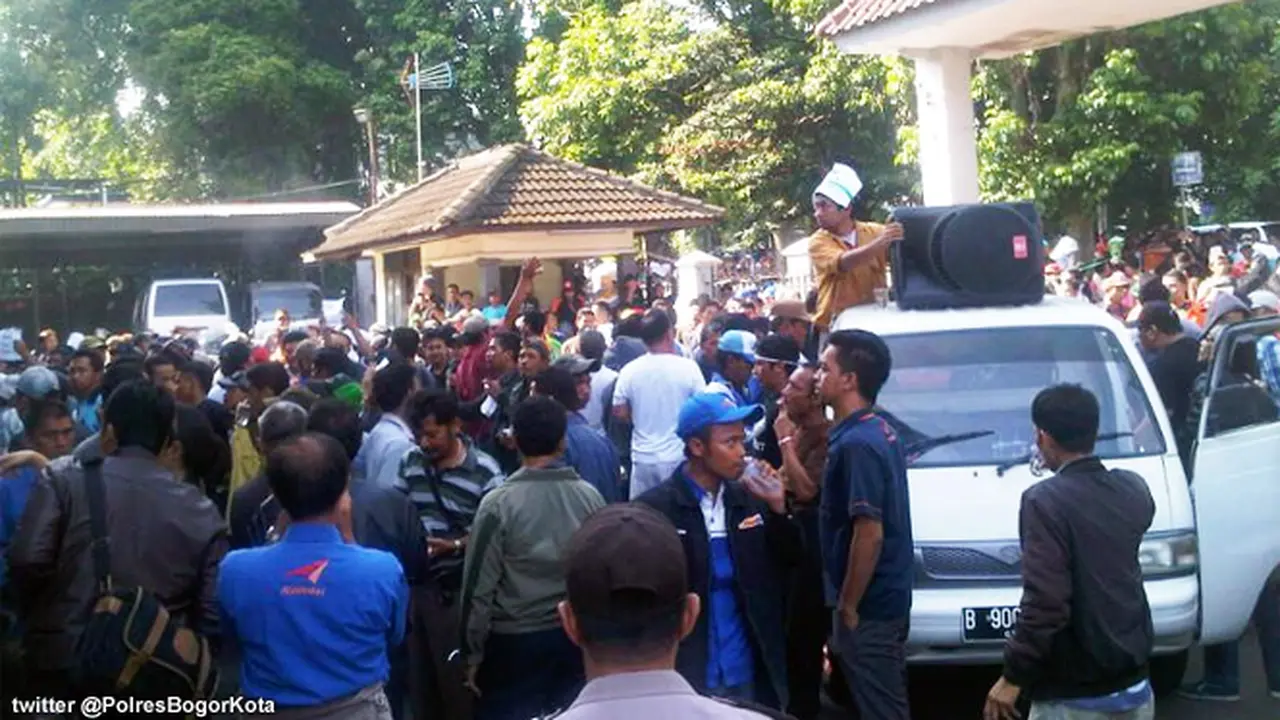 demo-baranangsiang-130502b.jpg