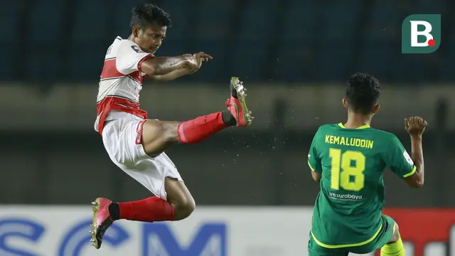 FOTO: Aksi Keren Duel di Udara dalam Babak Penyisihan Piala Menpora 2021