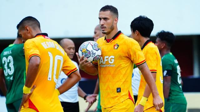 FOTO Arthur Felix - Persik Kediri