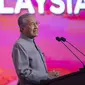 Perdana Menteri Malaysia Mahathir Mohamad berbicara dalam konferensi pers di Putrajaya, Malaysia, (9//5/2019). Seperti dilansir aljazeera.com, mundurnya Mahathir sebagai PM Malaysia akan membuka jalan bagi kemungkinan pembentukan pemerintahan baru. (AP Photo/Vincent Thian)