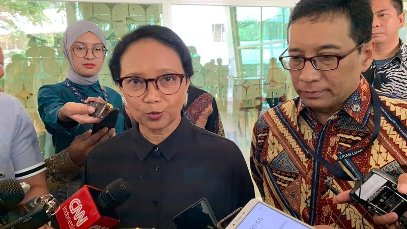 Menteri Luar Negeri RI, Retno Marsudi ketika ditemui awak wartawan di Aula Kantin Diplomasi, Selasa 28 Januari 2020.