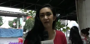 Meskipun sudah memiliki seorang anak, tubuh Nafa Urbach tetap terlihat seksi dan indah. Nafa pun mengaku tidak pernah berhasil melakukan diet, tetapi ia sudah melakukan olahraga rutin sejak SMA hingga saat ini.