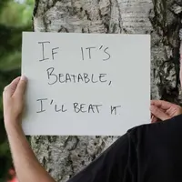 Kanker tak membuatnya menyerah untuk hidup. Lewat sebuah startup, dia membuktikan semangatnya untuk tetap berkarya. 