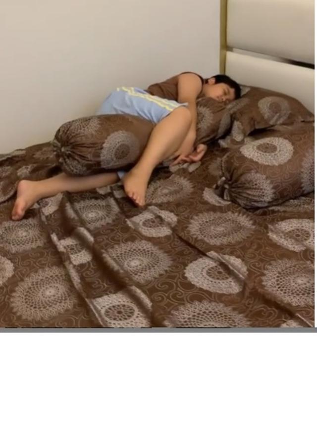 7 Potret Kamar Anak Inul Daratista, Ada Lemari Khusus untuk Pistol Mainan