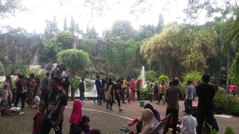 Ragunan Libur Paskah