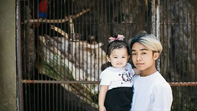 Potret Betrand Peto Dengan Gaya Rambut Blonde, Bak Artis Korea. (Sumber: Instagram/betrandpetoputraonsu)