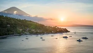 5 Daya Tarik Sunset Point Amed Bali