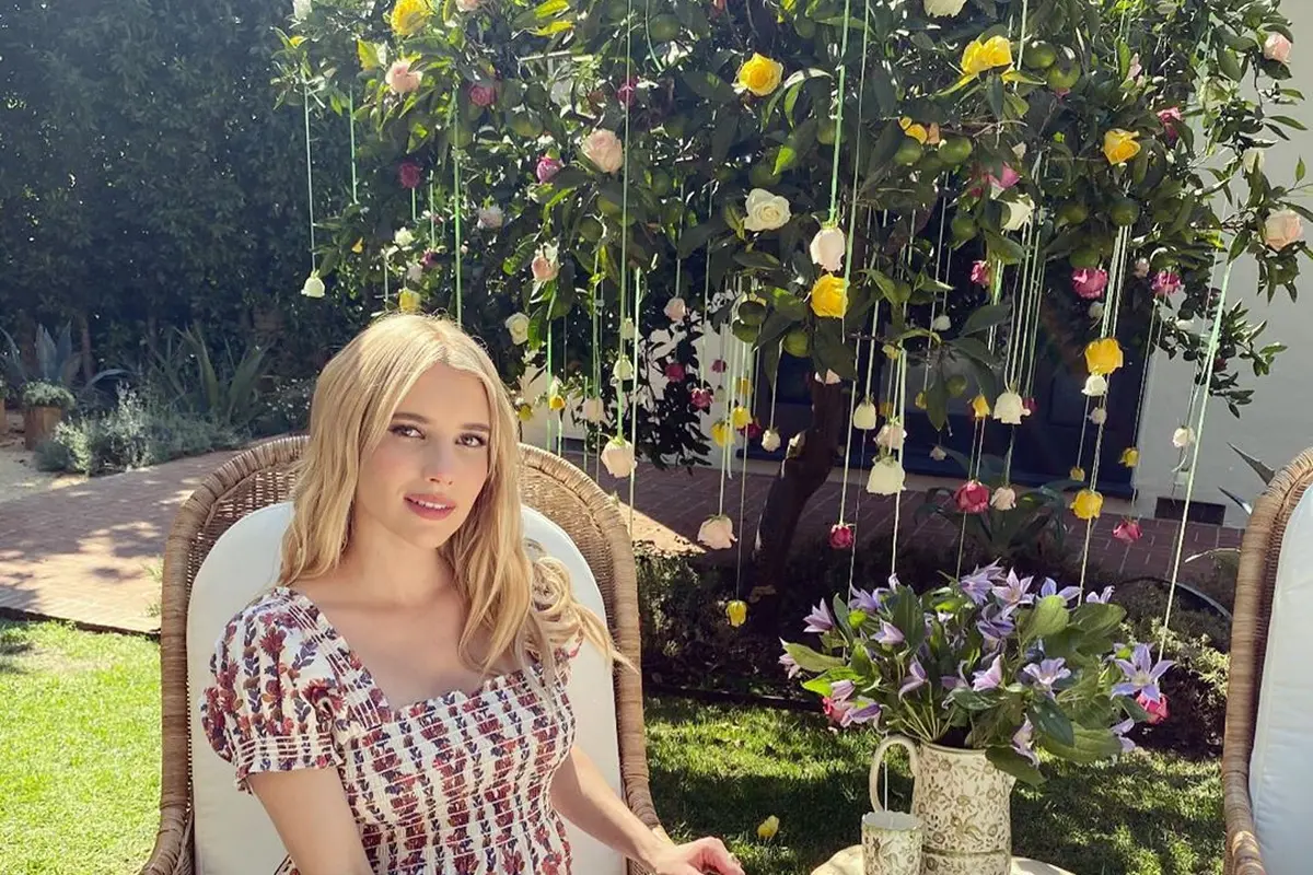Emma Roberts
