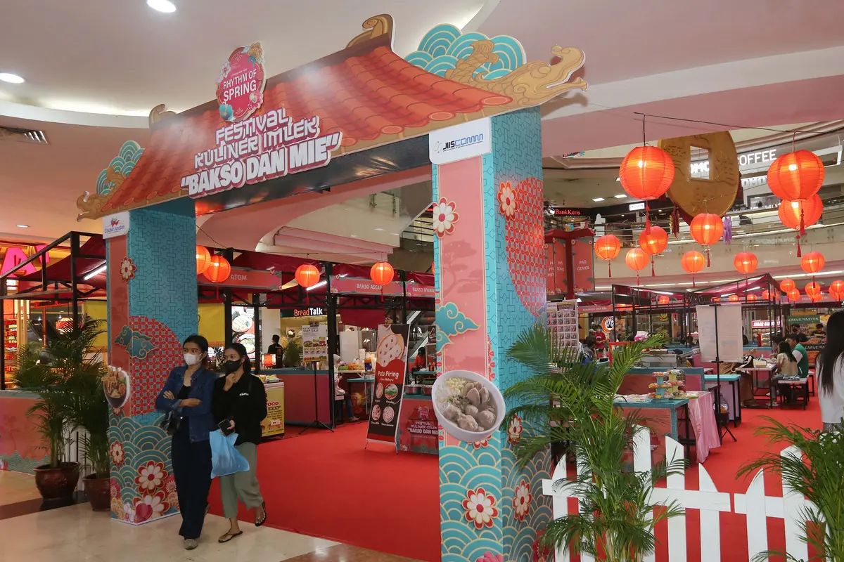 Berburu Jajanan di Festival Kuliner Imlek Bakso dan Mie Cibubur Junction
