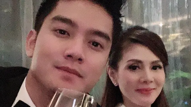 6 Potret Kebersamaan Boy William dan Calon Mertua, Bak Kakak Adik