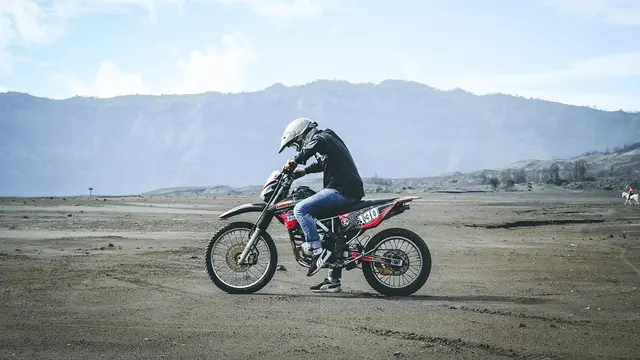 Kata-kata Cinta Anak Racing Buat Pacar