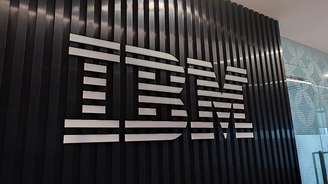 Logo IBM di kantor IBM, Jakarta (Liputan6.com/Giovani Dio Prasasti)