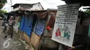 Suasana Kawasan Bukit Duri setelah menerima surat peringatan ke 3, Jakarta, Selasa (20/9). Pemkot Jaksel akan merelokasi warga yang rumahnya terkena gusur ke Rusun Rawa Bebek. (Liputan6.com/Gempur M Surya)