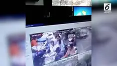 Jika ada pengendara yang melanggar lalu lintas, petugas tak segan langsung melakukan teguran.