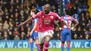 Benik Afobe merupakan produk akademi Arsenal. Tahun 2010-2015 terdaftar dalam tim utama Arsenal tetapi tidak pernah bermain di partai resmi. Saat ini Afobe bersinar di Bournemouth dan menjadi andalan mendulang gol. (AFP/Olly Greenwood)