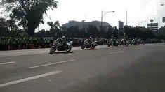 Polres Banyumas tugaskan puluhan polwan bermotor gede sebagai pengurai kemacetan saat arus mudik.